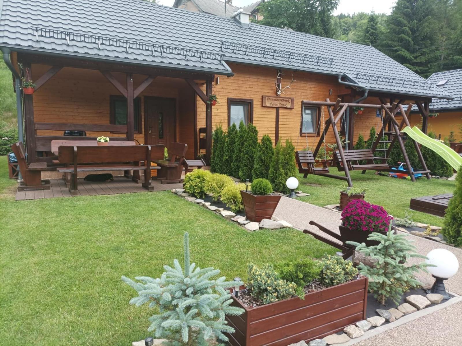 Holiday home Drewniany Daria I Tomek 2 Na 8 Osob Stronie Slaskie
